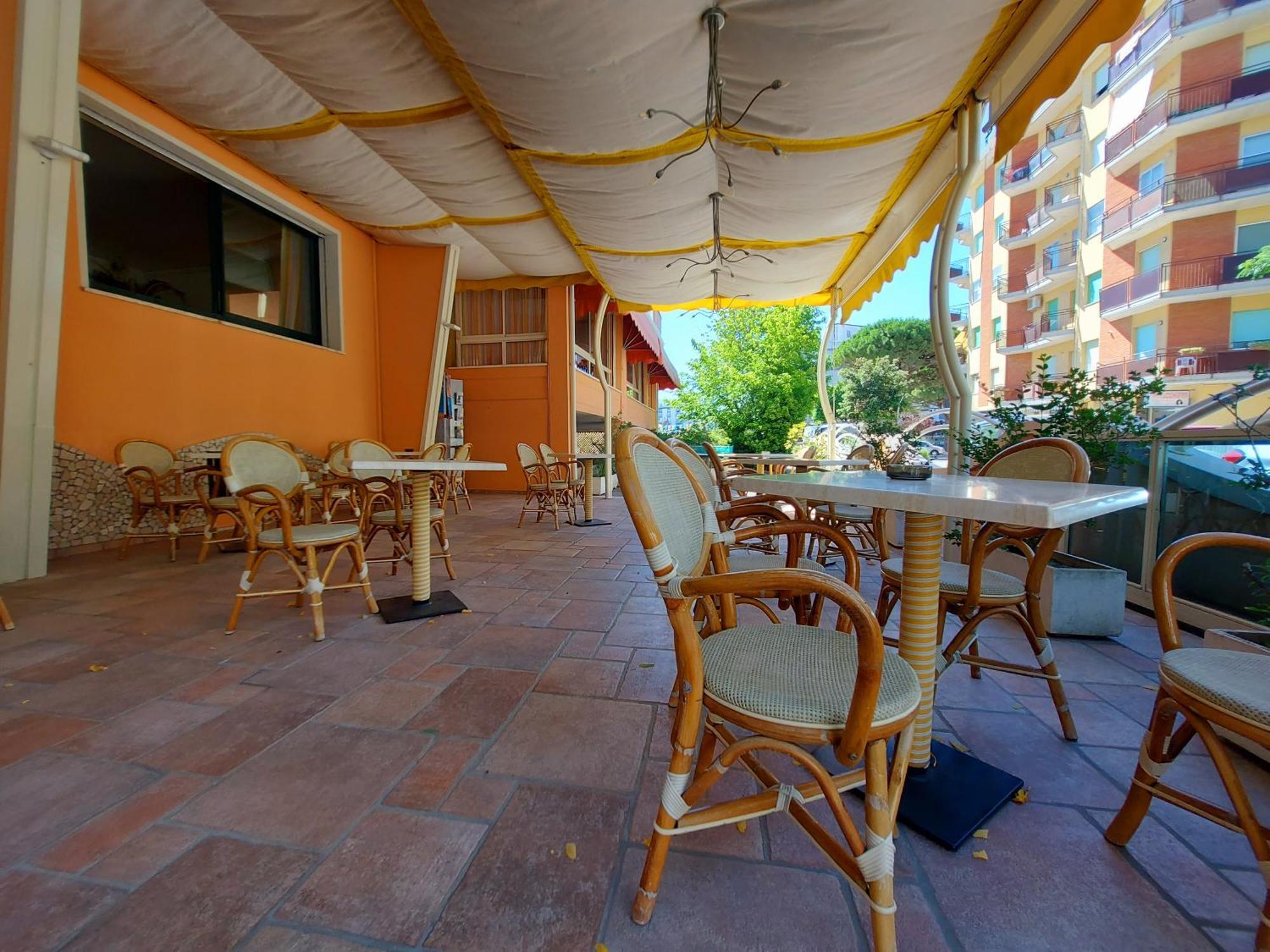 Hotel Joli Cesenatico Exterior photo
